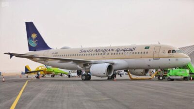تعرض طائرة “سعودية” لحادِث في الخرطوم.. وتعليق جميع الرحلات إلى السودان