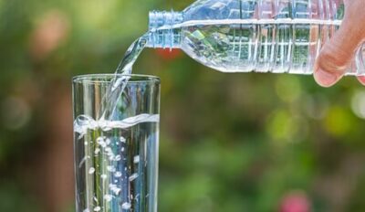 8 أكواب يوميًّا.. دراسات حديثة حول كمية المياه التي يحتاجها الإنسان