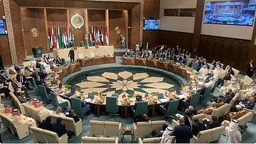 الخارجية الروسية ترحب بقرار عودة سوريا إلى الجامعة العربية