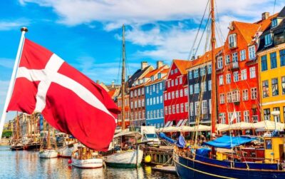 الدنمارك تحظر حرق المصحف الشريف