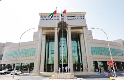 التحقيق مع محامية اختلقت قضية وهمية لزيادة متابعيها على «التواصل» في أبوظبي
