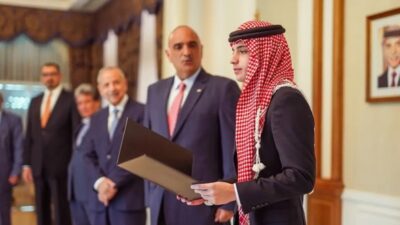 الأمير هاشم نائباً للملك عبدالله لأول مرة بعمر 18.. ما القصة؟