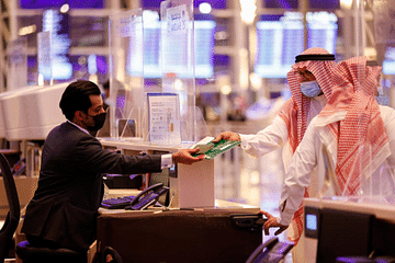 روسيا تدرس إعفاء كاملاً لتأشيرات السياحة للمواطنين السعوديين