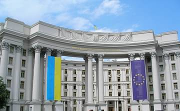 الخارجية الأوكرانية: الناتو لم يعرض علينا التنازل عن أراض مقابل عضوية الحلف