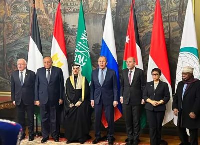 المحطة الخامسة.. وفد اللجنة الوزارية المكلّف من القمة العربية الإسلامية المشتركة يصل برشلونة