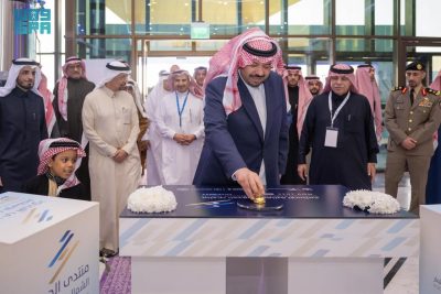 الأمير فيصل بن خالد بن سلطان يدشن منتدى الحدود الشمالية للاستثمار 2023