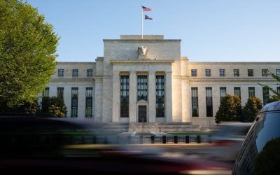 «الفيدرالي الأميركي» يثبت معدلات الفائدة كما هو متوقع عند 5.5%