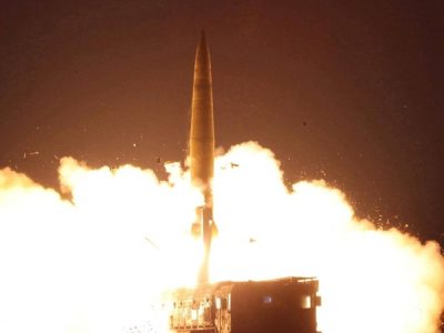 كوريا الشمالية تطلق «باليستيا» باتجاه بحر الشرق