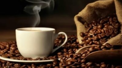 افعلها عند طحن البن.. دراسة تكشف “الإضافة” التي ستُحدث فرقًا واضحًا في مذاق القهوة