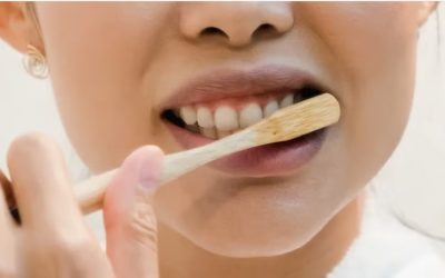 كيف يعمل الفلورايد على حماية الأسنان ومصادر الحصول عليه.. “القصيم الصحي” يوضح
