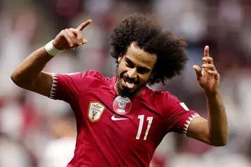 قطر تكتسح لبنان بثلاثية في افتتاح كأس آسيا 2023