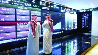 مؤشر “الأسهم السعودية” يغلق مرتفعاً عند 12772 نقطة