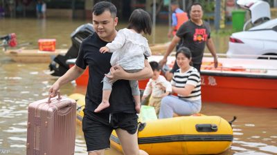 الصين.. فيضانات عارمة تشرد عشرات الآلاف وتوقعات بعواصف رعديّة ورياح عاتية