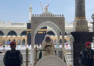 خطيب المسجد الحرام: أحبوا ربكم واخضعوا له في العبادة