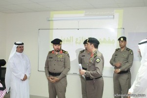 مدير شرطة مكة يتفقد إدارة التدريب ويطلع على آلية العمل