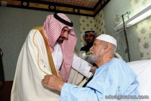 أمير منطقة نجران يطمئن على صحة الشيخ أبو ساق