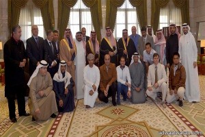 أمير الرياض يستقبل رؤساء وفود بطولة الأمير نايف للقفز المظلي