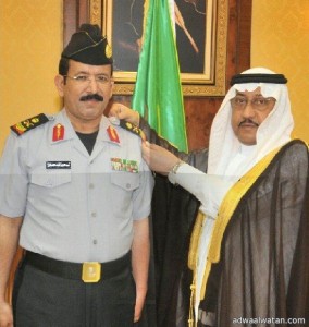 الأمير خالد بن فيصل يقلد اللواء الركن عبد العزيز النشمي رتبته الجديدة