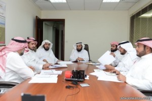 مدير جامعة المجمعة يصدر قراراً بتشكيل لجنة إعداد الخطة الاستراتيجية للجامعة‎