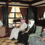 مدير تربية تبوك يهنئ الأمير فهد بن سلطان على ماتحقق من إنجاز تعليمي وتربوي لمدراس الملك عبدالعزيز