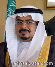 مدير تربية تبوك يهنئ الأمير فهد بن سلطان على ماتحقق من إنجاز تعليمي وتربوي لمدراس الملك عبدالعزيز