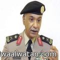 اللواء الركن سعد الماجد يقلد اللواء مظلي عبدالله الاسمري  رتبته الجديدة