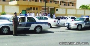 الدوريات الأمنية تضبط امرأة تروج خموراً في الرياض