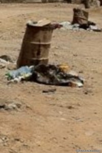 النفايات المتكدسة تهدد صحة أهالي العاقول والبلدية بحكم الحاضر الغائب